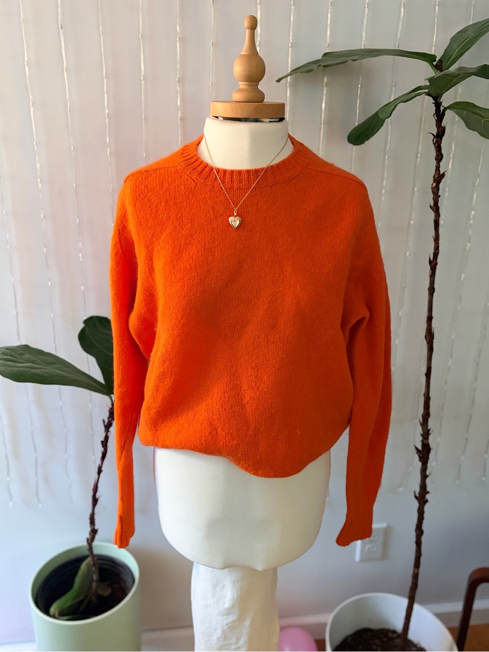 1960s Vintage Braemar Scottish Shetland Wool Sweater XL Orange